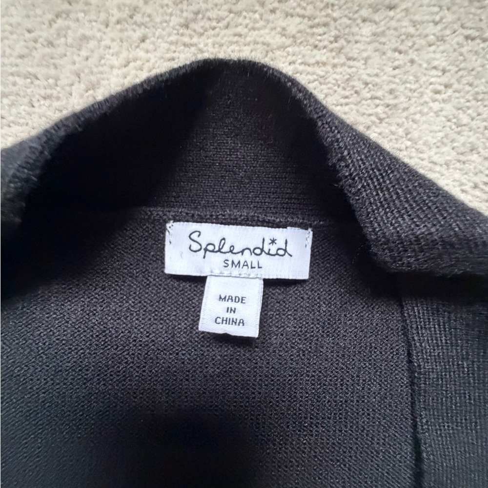 Splendid Retreat Cardigan - Picture 5 of 6